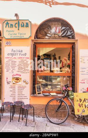 Lebensmittelgeschäft, Portovenere, La Spezia Bezirk, Ligurien, Italien Stockfoto