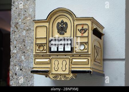 Österreich, Tirol, Innsbruck, Altstadt, Rathausgalerie, historische Briefkasten Stockfoto