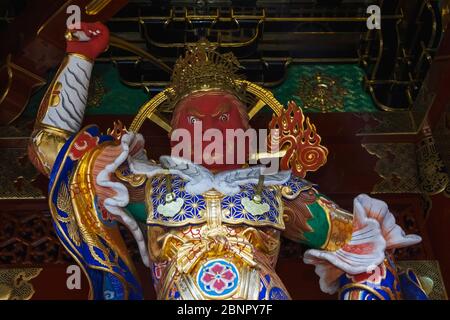 Japan, Honshu, Tochigi Präfektur, Nikko, Rinnoji Tempel und Taiyuin Mausoleum, Statue von Raijin Gott des Blitzes Donner und Stürme in der japanischen Mythologie Stockfoto