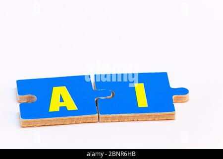 puzzleteile mit dem Text Künstliche Intelligenz Stockfoto