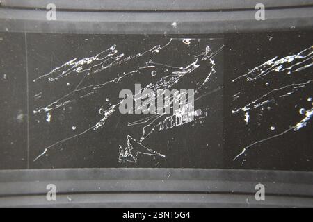 Feine 70er Jahre Vintage Kontakt Print schwarz-weiß extreme Fotografie eines abstrakten Stockfoto