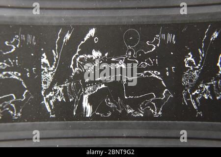 Feine 70er Jahre Vintage Kontakt Print schwarz-weiß extreme Fotografie eines abstrakten Stockfoto