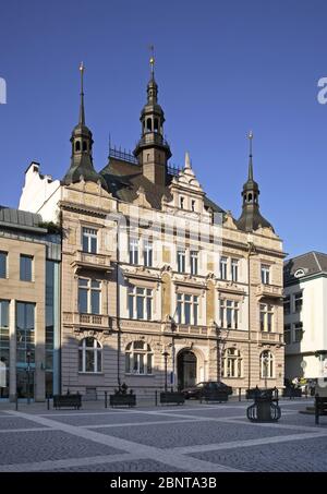 Tschechische bank im Böhmischen Paradies (Cesky raj) Square in Turnov. Der Tschechischen Republik Stockfoto