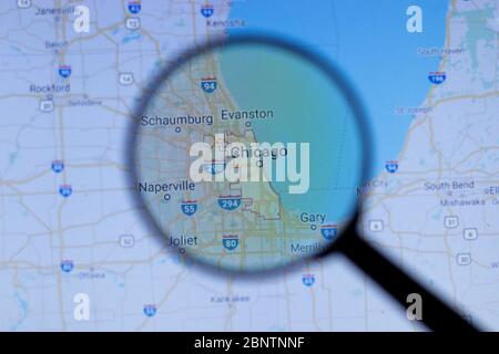 Los Angeles, California, USA - 1. Mai 2020: Chicago City Stadtname mit Standort auf der Karte Nahaufnahme, illustrativ Editorial Stockfoto