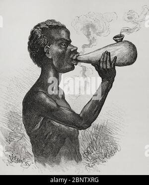 Historia de Africa. Siglo XIX. Fumador de cáñamo. Grabado. El Congo y la Creación del Estado Independiente de este nombre. Historia de los trabajos y Exploraciones Verificados, por Enrique M. Stanley. Editada en Barcelona, hacia 1890. España. Stockfoto