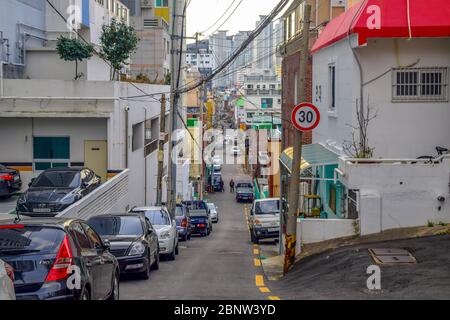 Busan, Südkorea 17/2020 Busan City Traffic Street View Stockfoto