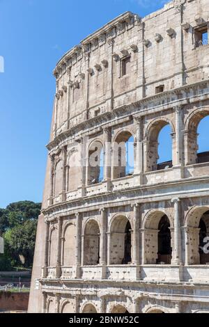 Rom, Italien - 24. april 2016: Blick auf das Kolosseum, in Rom, Italien Stockfoto