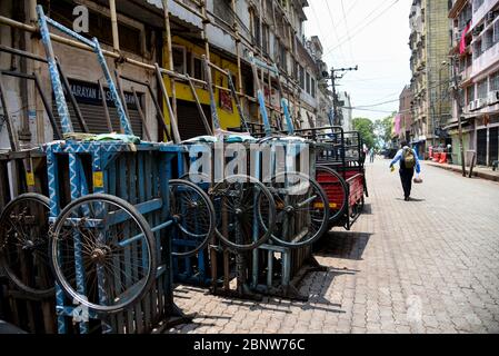 Guwahati, Indien. Mai 2020. Ein Blick auf den verlassenen, schicken Basar, nachdem er am Samstag, den 16. Mai 2020 zur Containment Zone erklärt wurde, in Guwahati. Kredit: David Talukdar/Alamy Live News Stockfoto