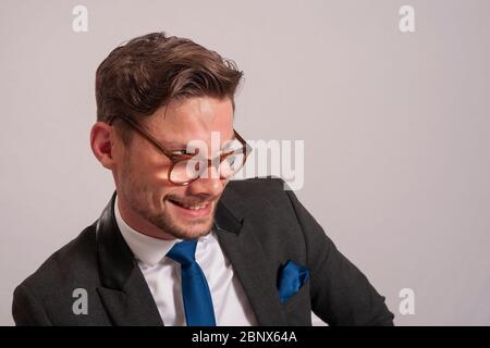 Porträt eines jungen Geschäftsmann Stockfoto