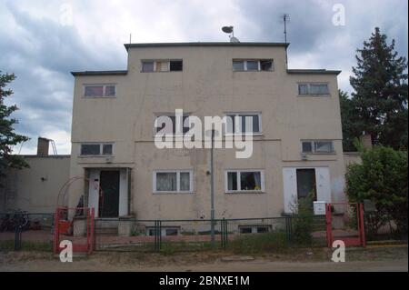 Die 1922 ersichtete und unter Denkmalschutz stehende Wohnsiedlung Siedlung Neu-Jerusalem im Ortsteil Staaken an der Heerstraße in Berlin-Spandau. Stockfoto