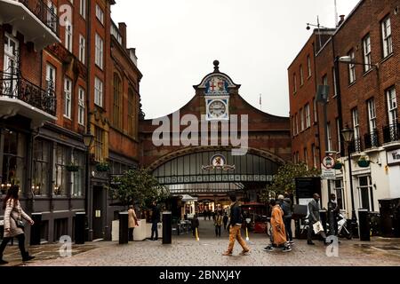 Windsor & Eton Central Station oder Windsor Royal Shopping. Windsor, Berkshire, England, Großbritannien Stockfoto