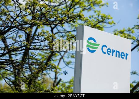 Ein Logo-Schild vor einer Einrichtung, die am 4. Mai 2020 von Cerner in Malvern, Pennsylvania, besetzt wurde. Stockfoto