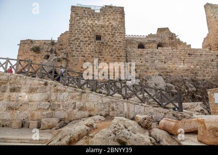 Blick auf die Rampe am Fort von Ajloun in Jordanien Stockfoto