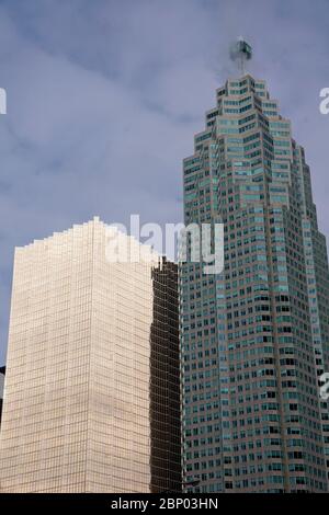 Toronto Kanada - 27. März 2015 - Wolkenkratzer (Royal Bank Plaza und Brookfield Place) in der Innenstadt von Toronto Ontario Stockfoto