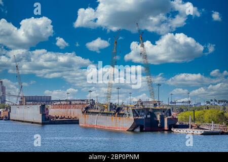 Bauarbeiten am Trockendock Stockfoto