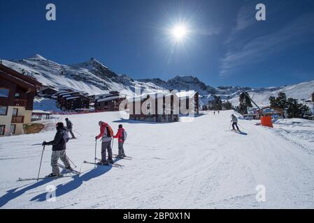 Perfekte Schneeverhältnisse im Skigebiet Belle Plagne in Savoie, Frankreich Stockfoto