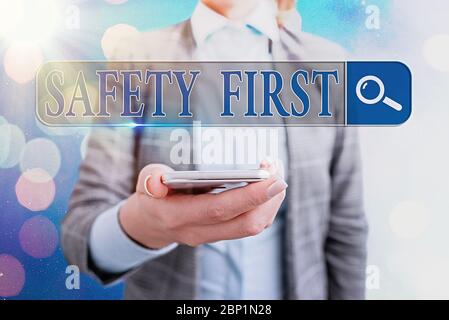 Text Zeichen angezeigt Safety First. Business Foto präsentiert, der verwendet wird, um zu sagen, dass das Wichtigste ist, um sicher zu sein Stockfoto