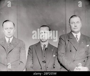 Richard Walther Darré, Julius Schaub, Wilhelm Brückner Heinrich Hoffmann fotografiert 1933 Adolf Hitlers offizieller Fotograf und Nazi-Politiker und Verleger, der Mitglied des intime Kreises Hitlers war. Stockfoto