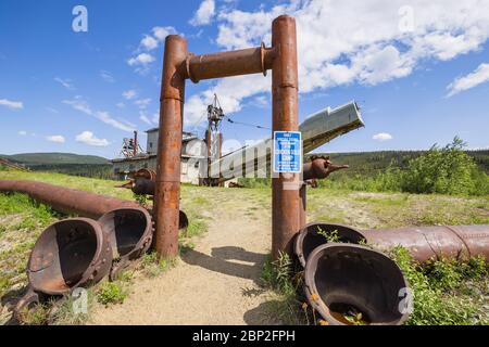 Pedro Dredge wurde für den Goldbergbau verwendet und ist jetzt ein Museum für Touren in Chicken, Alaska Stockfoto