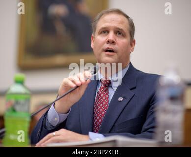 Anhörung über das Weltraum-Situationsbewusstsein- NASA-Administrator Jim Bridenstine bezeugt vor dem Unterausschuss des Hauses für strategische Kräfte während einer Anhörung über das Weltraum-Situationsbewusstsein: Ganze Regierungsperspektiven über Rollen und Verantwortlichkeiten, Freitag, 22. Juni 2018 im Rayburn House Office Building in Washington. Stockfoto