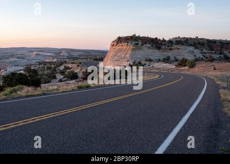 Verschlungene Strecke des malerischen Highway 12 in Escalante, Utah Stockfoto