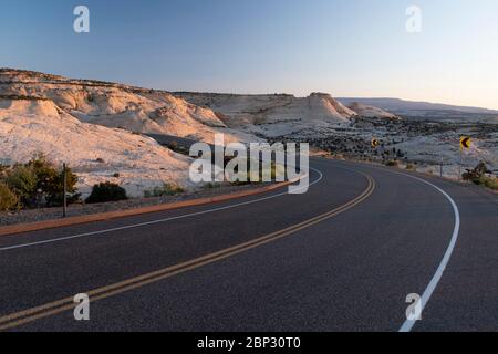 Verschlungene Strecke des malerischen Highway 12 in Escalante, Utah Stockfoto