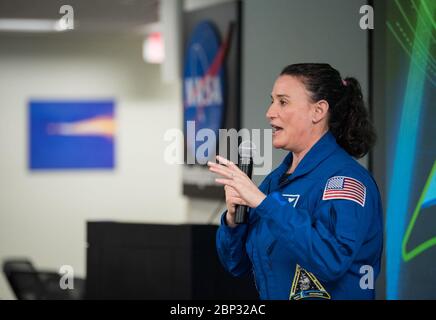 Am 14. Juni 2019 sprach die NASA-Astronautin Serena Au-Chancellor im NASA-Hauptquartier in Washington über ihre Erfahrungen, die sie an Bord der Internationalen Raumstation lebte und während der Expeditionen 56 und 57 zur wissenschaftlichen Forschung beitrug. Stockfoto