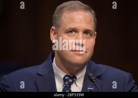 Senat Anhörung "Mond zum Mars - NASA Pläne für Deep Space Exploration' NASA-Administrator Jim Bridenstine bezeugt vor dem Senatsausschuss für Handel, Wissenschaft und Transport während einer Anhörung mit dem Titel "Mond zum Mars: NASA Pläne für Deep Space Exploration", Mittwoch, 17. Juli 2019, im Hart Senate Office Building in Washington. Stockfoto