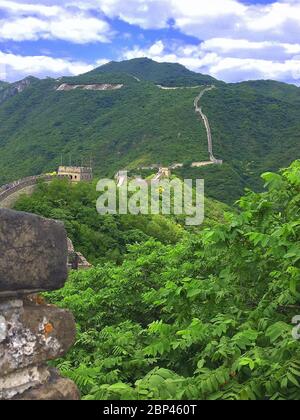 Die berühmte Chinesische Mauer, eines der sieben Weltwunder Stockfoto