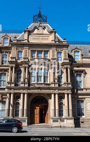 Eintritt zum Crown Office und zum Fiskaldienst der Staatsanwaltschaft in der Chambers Street, Edinburgh, Schottland Stockfoto