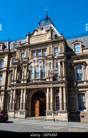 Eintritt zum Crown Office und zum Fiskaldienst der Staatsanwaltschaft in der Chambers Street, Edinburgh, Schottland Stockfoto