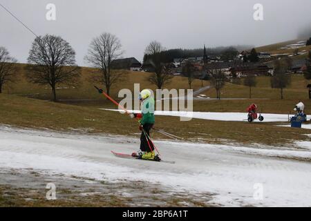 Jugendzüge für Olympia Alpin 2020 Stockfoto