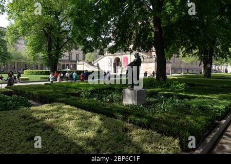 BERLIN - Mai 01, 2019: Der Innenhof der Alten Nationalgalerie (Alte Nationalgalerie). Stockfoto