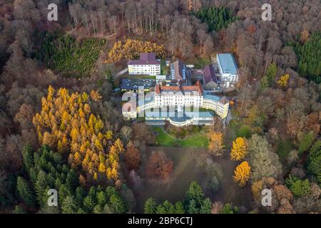 Luftaufnahme, Karl Wessel Haus Hellersen, psychiatrische Klinik, Brünninghauser Straße 69, Lüdenscheid, Märkischer Kreis, Sauerland, Nordrhein-Westfalen, Deutschland Stockfoto