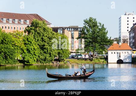 Venedig trifft Kiel auf der 125. Kieler Woche Stockfoto