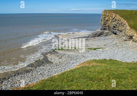 Nash Point Beach auch bekannt als Marcross Beach an der Glamorgan Heritage Coast, Vale of Glamorgan, South Wales. Stockfoto