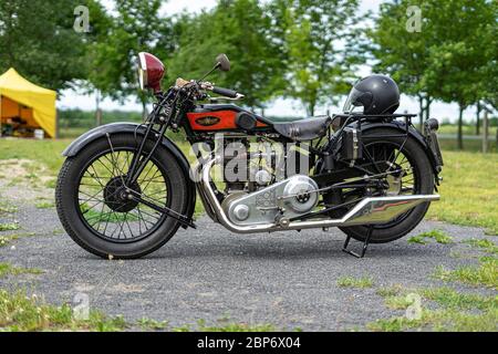 PAAREN IM GLIEN, Deutschland - Juni 08, 2019: Motorrad Gnome Rhone, 1929. Oldtimer-show 2019 sterben. Stockfoto
