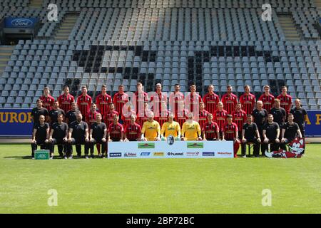 Mannschaftsfoto SC Freiburg Saison 2019/20 Mannschaftsfoto SC Freiburg Saison 2019/20 hintere Reihe v.l.: Lukas Kübler, Christian Günter, Florian Ka Stockfoto