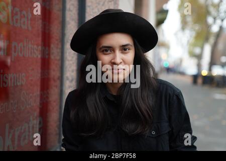 Fotoshooting mit Diana Kinnert Stockfoto