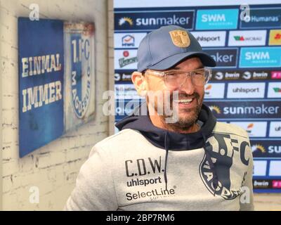 Cheftrainer Claus Dieter Wollitz - 1.FC Magdeburg 3.Liga Saison 2019-20 Stockfoto