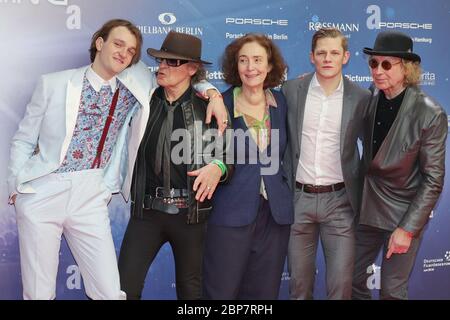 Jan Buelow, Udo Lindenberg, Hermine Huntgeburth, Max von der Groeben, Steffi Stephan, Premiere von Lindenberg - Mach Dein Ding im Cinemaxx Dammtor, Hamburg, 07.01.2020 Stockfoto