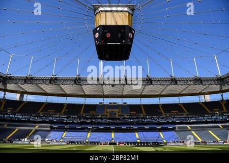 16.05.2020, xjhx, Fußball 1.Bundesliga, 26.Matchday, Eintracht Frankfurt - Borussia Mönchengladbach. Stadionansicht/Aussicht/Arena/Stadion/Innenraum/Innenansicht/Spielfeld/Tribüne, Uebersicht.Commerzbank Arena. Foto: Jan Hübner/Pool via FOTOAGENTUR SVEN SIMON nur für journalistische Zwecke. Nur für redaktionelle Verwendung. (DFL/DFB-BESTIMMUNGEN VERBIETEN DIE VERWENDUNG VON FOTOS ALS BILDSEQUENZEN UND/ODER QUASI-VIDEO). Weltweit verwendet Stockfoto