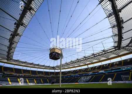 16.05.2020, xjhx, Fußball 1.Bundesliga, 26.Matchday, Eintracht Frankfurt - Borussia Mönchengladbach. Stadionansicht/Aussicht/Arena/Stadion/Übersicht/Innenraum/Innenansicht/Innenansicht/Spielfeld/Tribüne, overview.Commerzbank Arena. Foto: Jan Hübner/Pool via FOTOAGENTUR SVEN SIMON nur für journalistische Zwecke. Nur für redaktionelle Verwendung. (DFL/DFB-BESTIMMUNGEN VERBIETEN DIE VERWENDUNG VON FOTOS ALS BILDSEQUENZEN UND/ODER QUASI-VIDEO). Weltweit verwendet Stockfoto