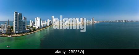 Luftpanorama des Bocagrande Distrikts in Cartagena, Kolumbien Stockfoto