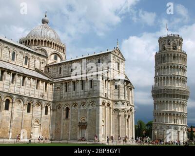 Schiefe Turm von Pisa und Dom - eine der wenigen bekanntesten Gebäude in der Welt Stockfoto