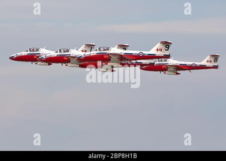 Flugzeuge der RCAF Snowbirds zeigen auf der Airshow London im September 2018 (London, Ontario, Kanada) eine Demonstration. Stockfoto