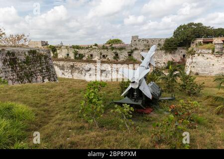 Waffenausstellung in Havanna bei der Festung La Cabana östlich von Havanna, Kuba Stockfoto