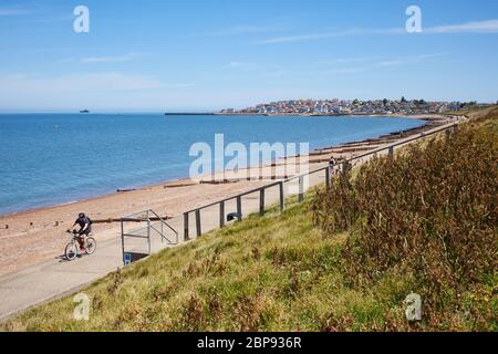 Studd Hill, Kent, Großbritannien. 18. Mai 2020: UK Wetter. Ein herrlicher heißer sonniger Tag auf dem Studd Hügel in der Nähe von Herne Bay, da das warme Wetter für ein paar Tage eingestellt ist. Kredit: Alan Payton/Alamy Live News Stockfoto