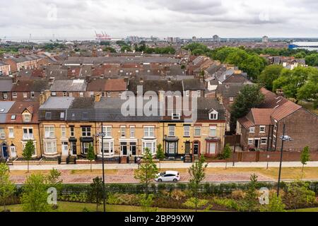 Luftaufnahme von Liverpool House um Anfield Road und Stadion in Liverpool, England, UK Stockfoto