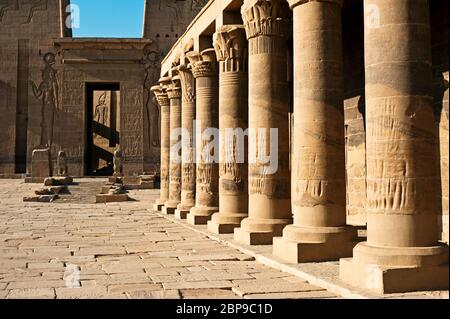 Tempel der Isis, im 4. Jahrhundert v. Chr. erbaut. . Philae Island. Assuan, Ägypten.Afrika. Stockfoto